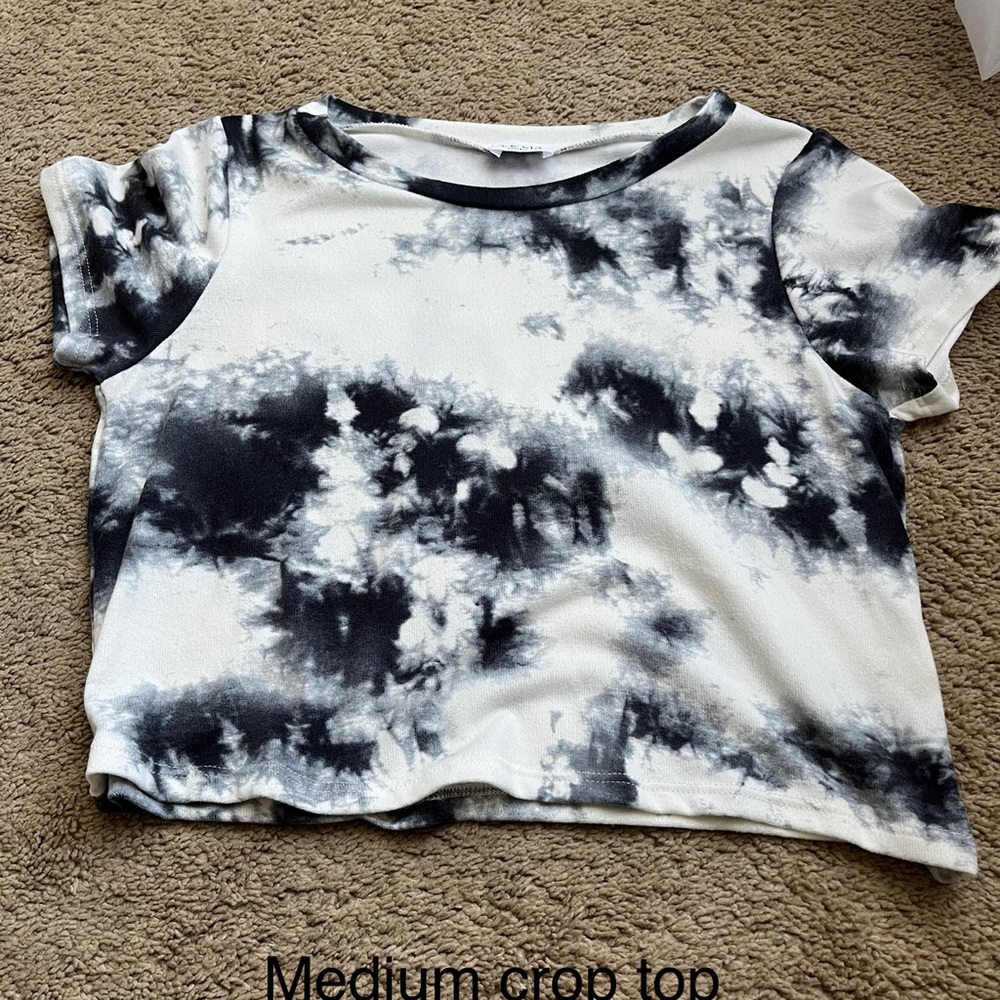Crop top